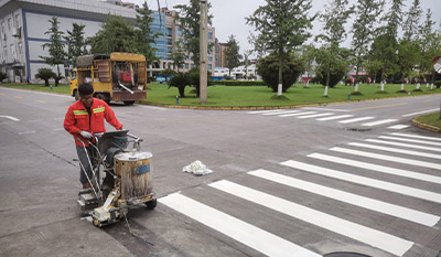 乡村道路划线有哪些注意事项？