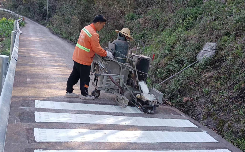 道路划线施工