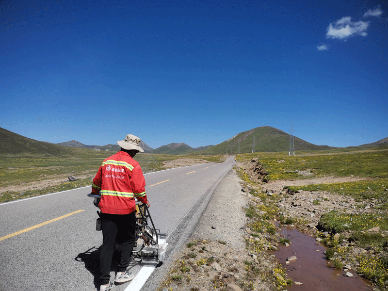 道路划线施工